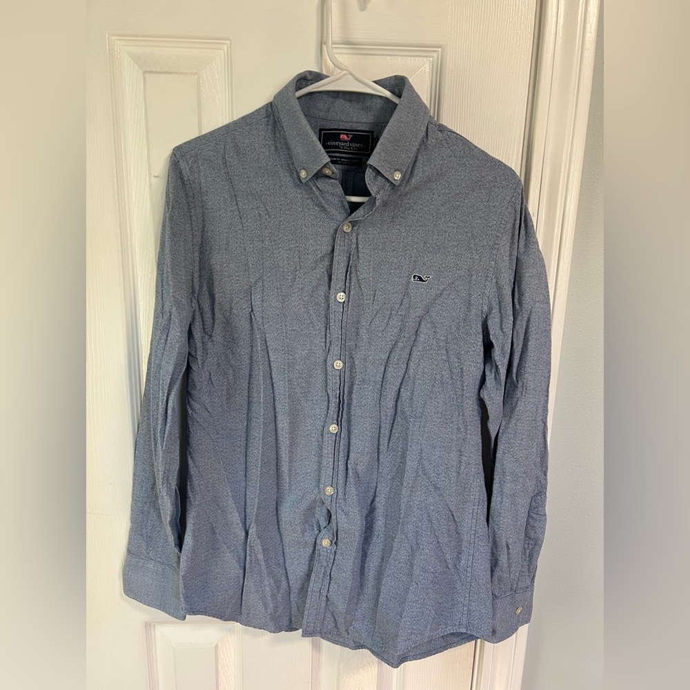 Vineyard Vines Men's Blue Button-Down. Slim Fit Whale Shirt
